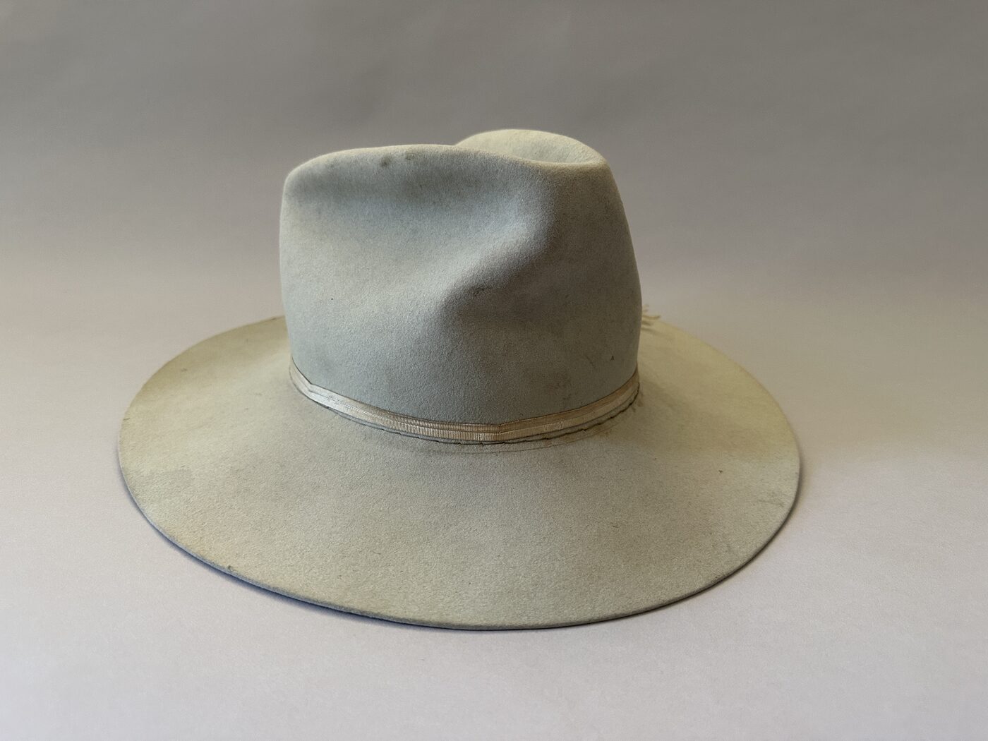 The hat, second angle